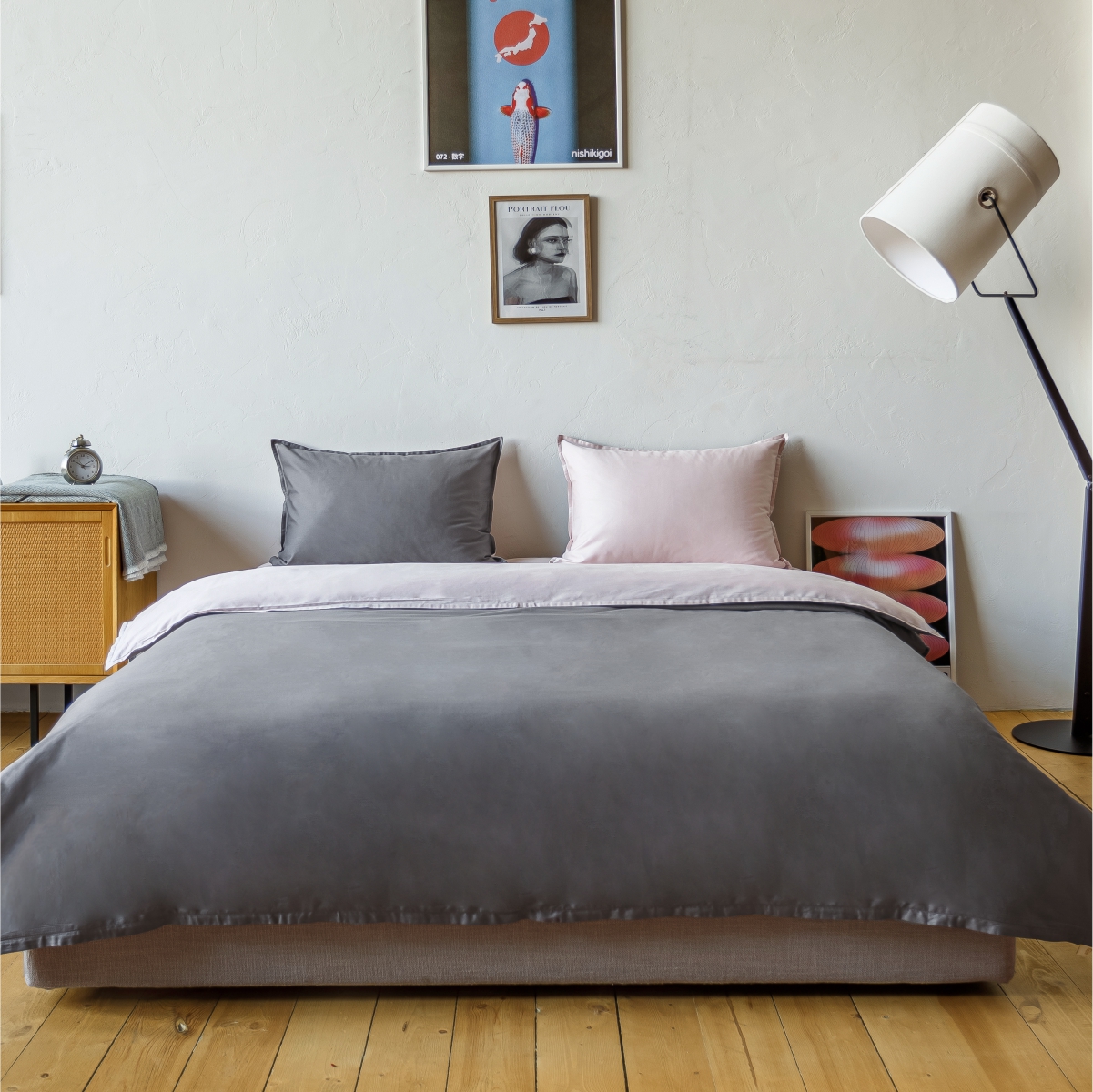 Постельное бельё Сатин двусторонний | ПОСТЕЛЬНОЕ БЕЛЬЕ САТИН ДВУСТОРОННИЙ ДЫМКА