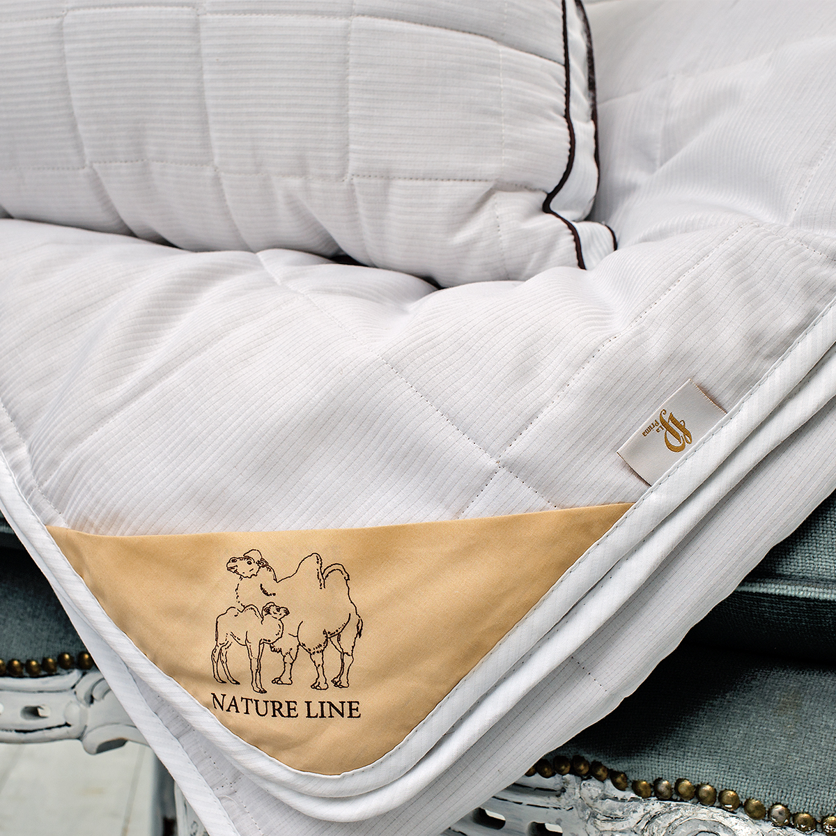 Одеяло легкое в страйп-сатине | «ВЕРБЛЮЖЬЯ ШЕРСТЬ»